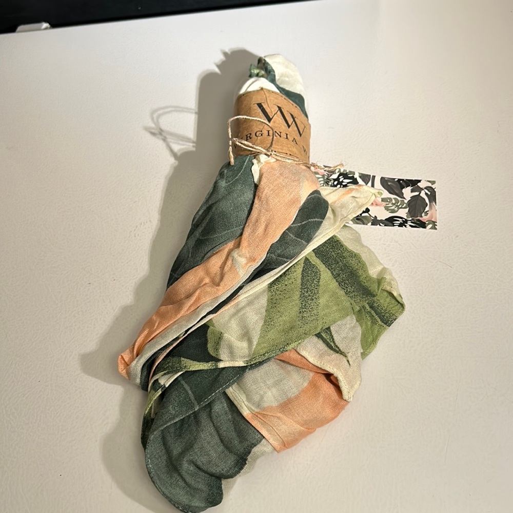Virgina Wolf Wrap